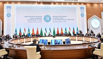 semerqendde-tdt-nin-ix-zirve-gorusunde-istirak-eden-dovlet-ve-hokumet-bascilarinin-serefine-resmi-qe